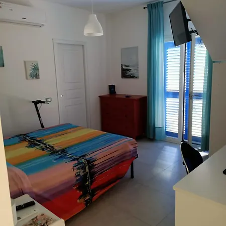 Pensionat Scrusciu Do Mari Marina di Ragusa